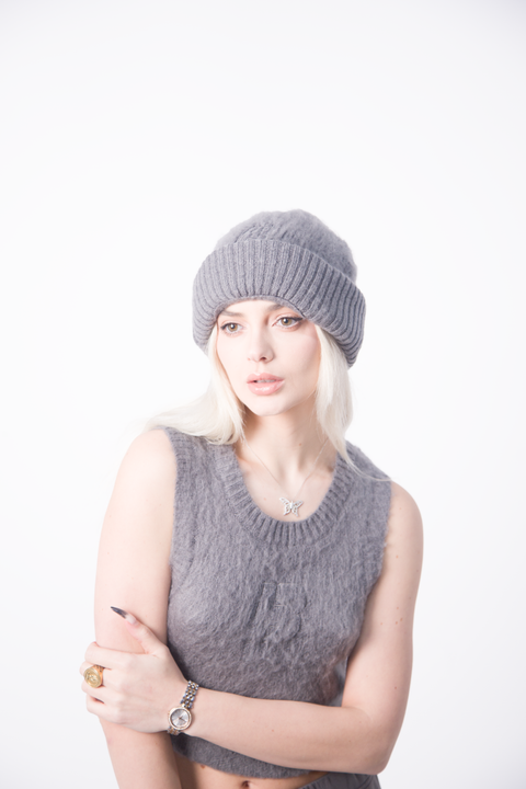 (grey) SIGNATURE B MOHAIR VEST